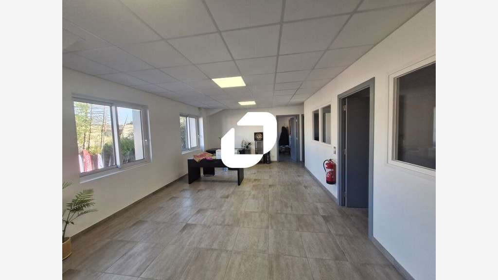 A louer Local d'activité 1710m² Ozoir la ferriere