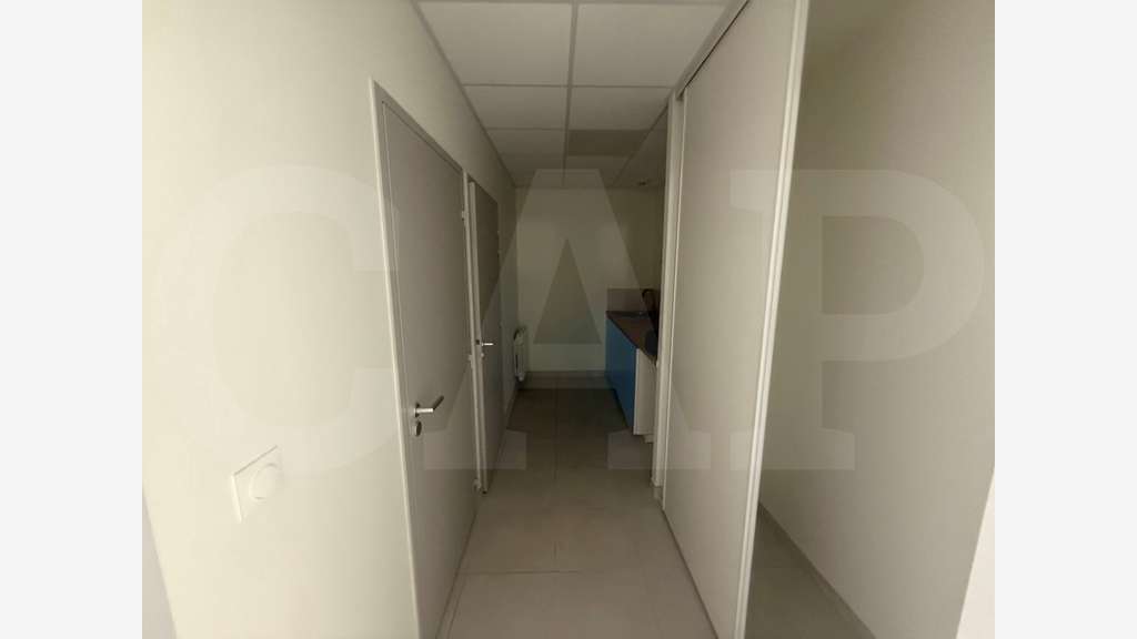 A louer local d’activité neuf de 354m² à Pacé