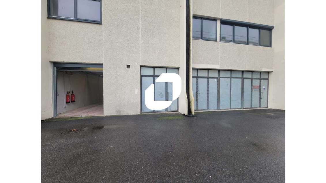 A louer Local d'activité 669m² Palaiseau