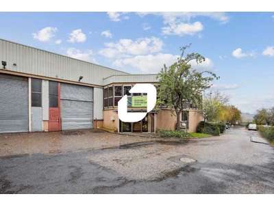 Location Locaux d'activités - Entrepôts à Palaiseau