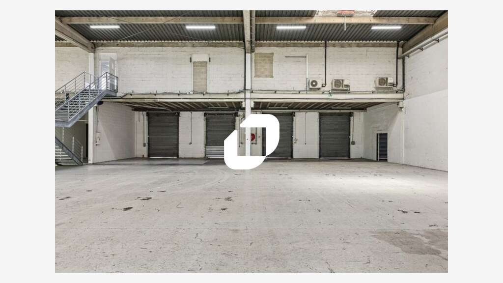 A louer Local d'activité 3840m² Palaiseau