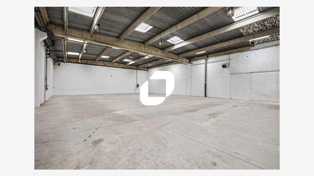 A louer Local d'activité 451m² Palaiseau