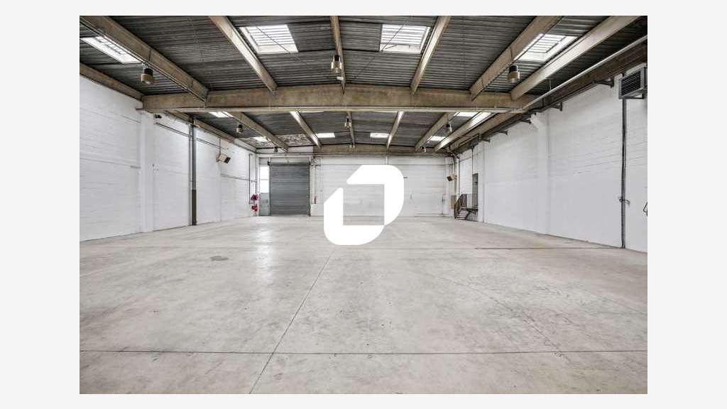 A louer Local d'activité 451m² Palaiseau