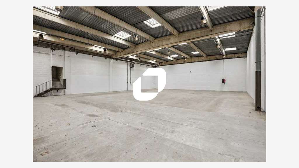 A louer Local d'activité 451m² Palaiseau