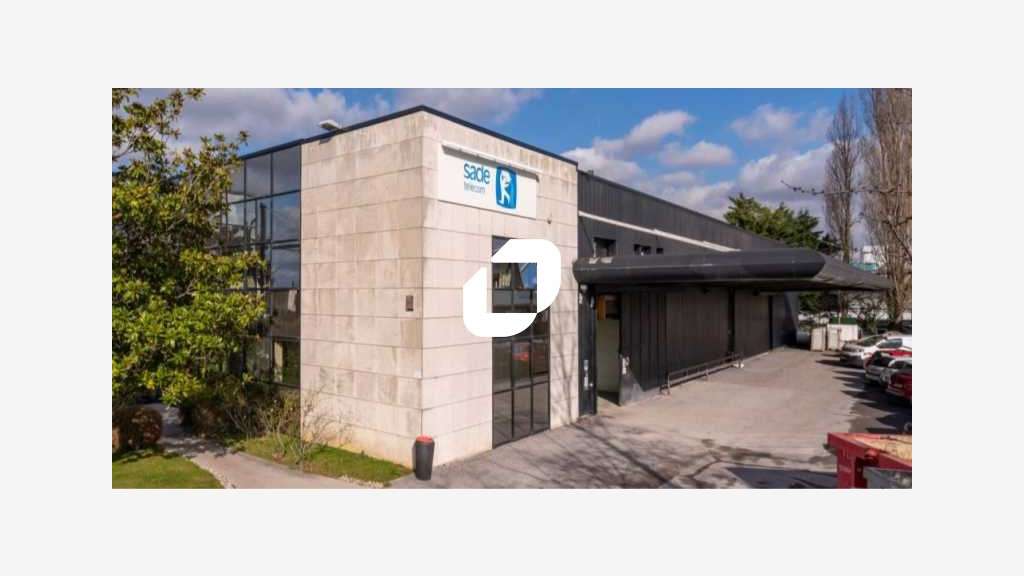 A louer Local d'activité 2596m² Palaiseau