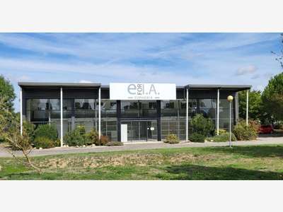À vendre ou à louer local 2059 m² à Pamiers