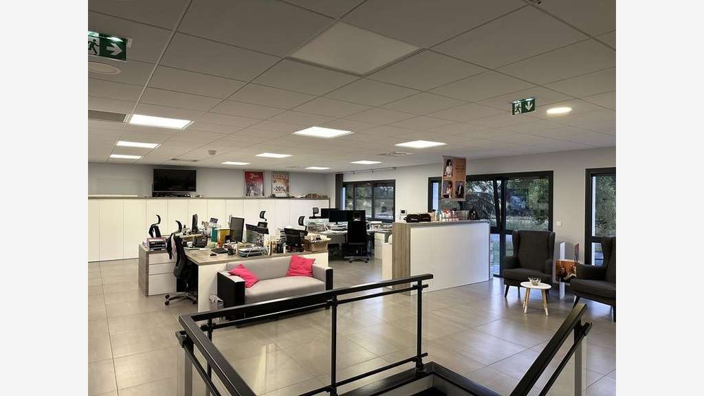 À louer – Local d'activités de 630 m² au sein de l