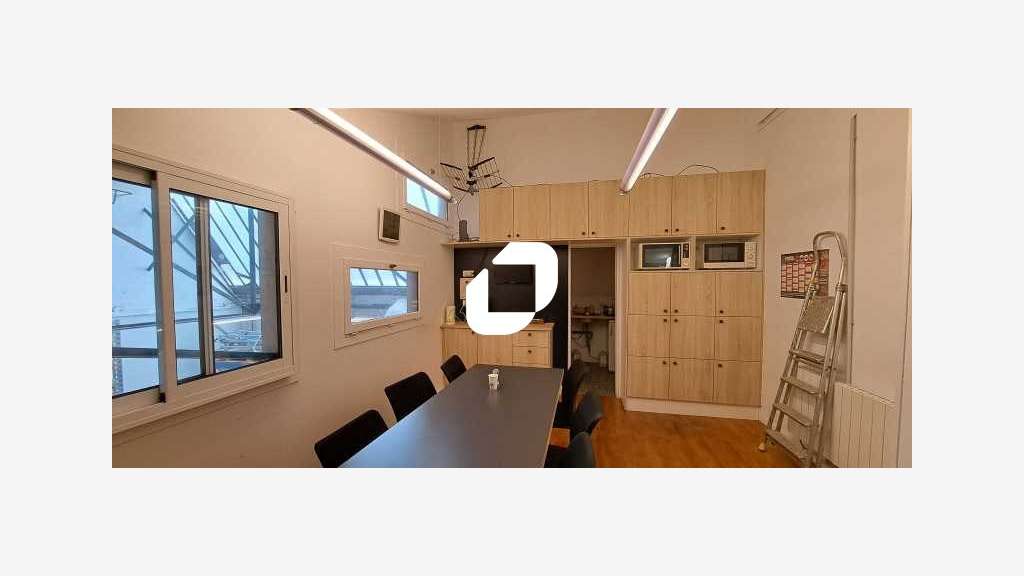A louer Local d'activité 859m² Pantin