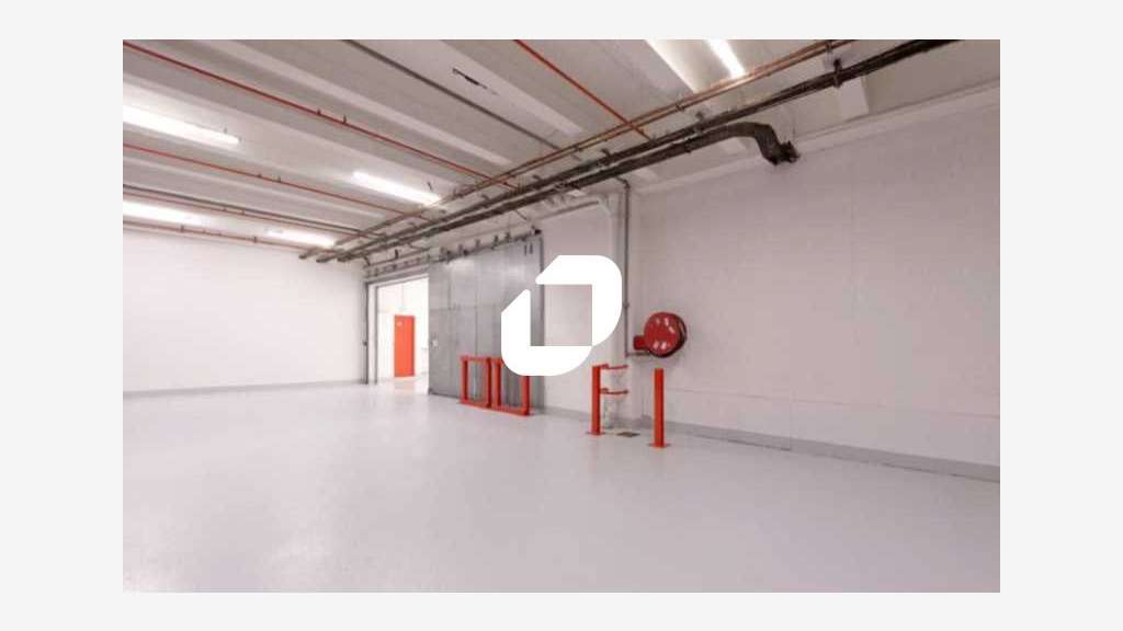 A louer Local d'activité 2445m² Paris