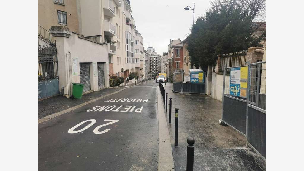 Entrepôt 91m² à louer à Paris 19ème