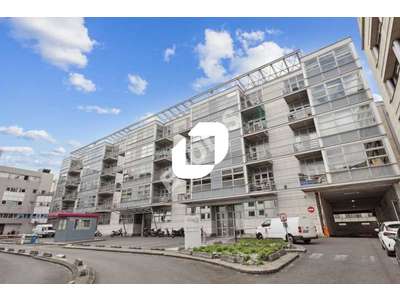 Location Locaux d'activités - Entrepôts à Paris 19e