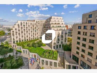 A louer Local d'activité 1078m² Paris