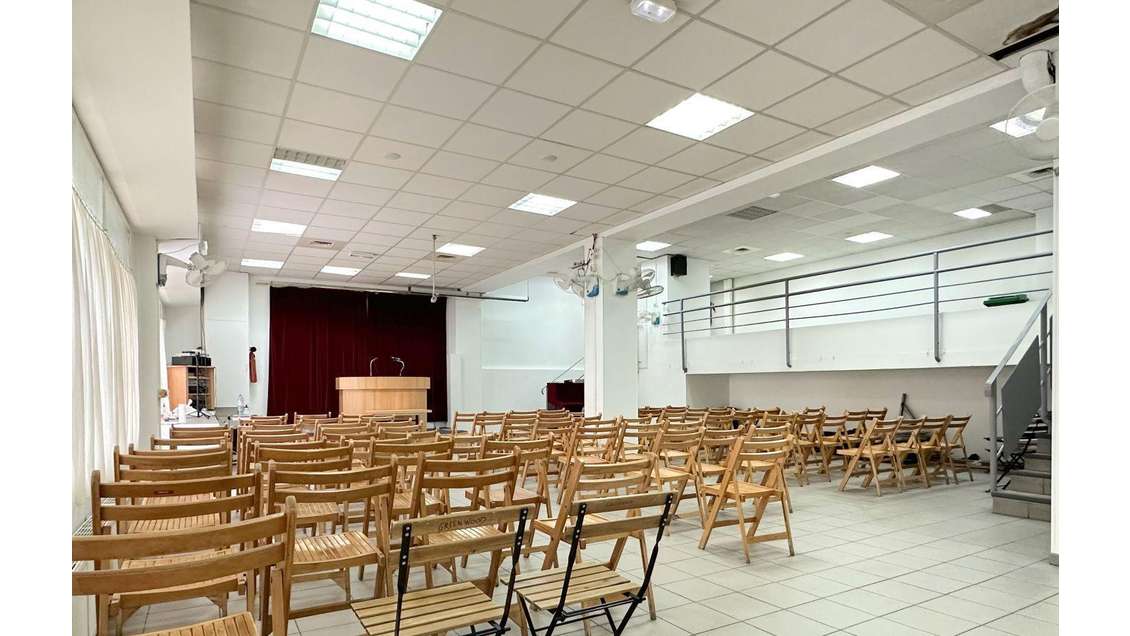 Location local d'activités de 243m² à Paris Annama