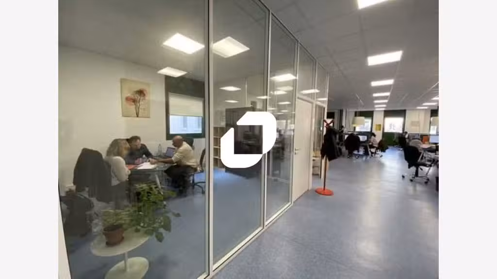 A louer Local d'activité 210m² Paris