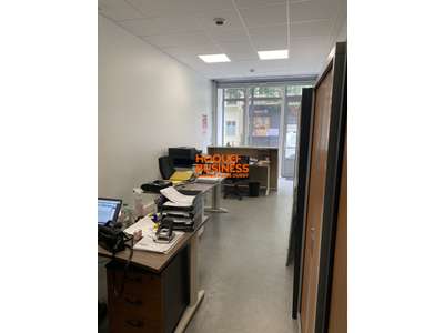 Location Locaux d'activités - Entrepôts à Paris 9e