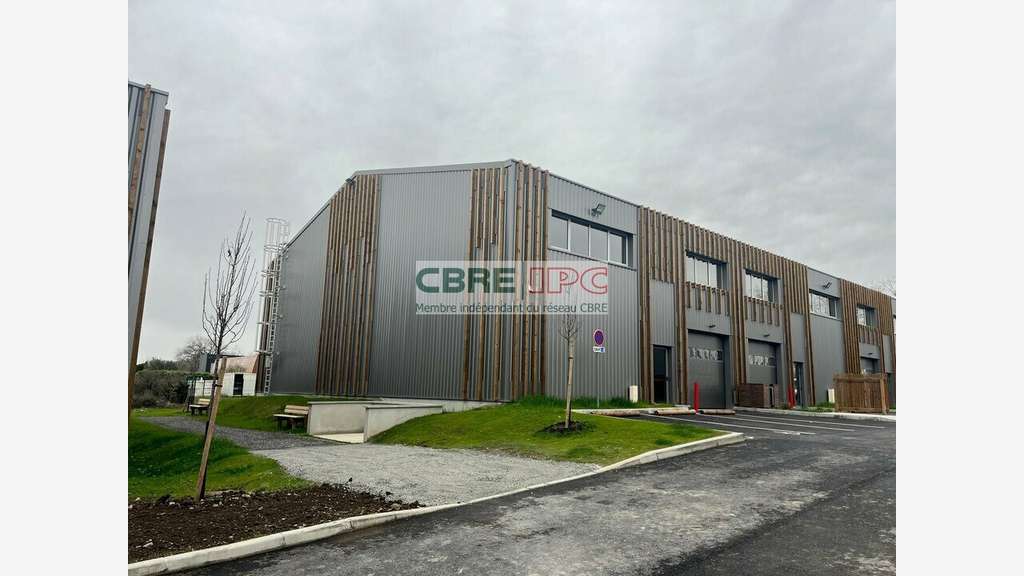 Location entrepôts neufs ZA Pau Nord