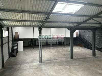 Location cellule activités 1312m² ZA Pau Pyrénées