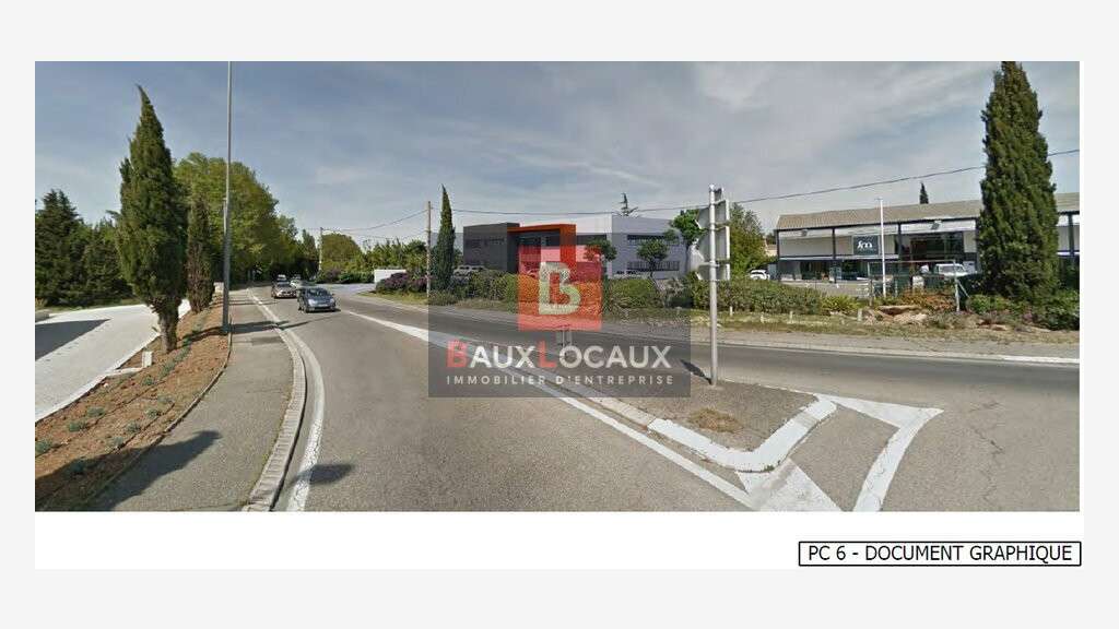 Location local professionnel de 30m² à Pelissanne