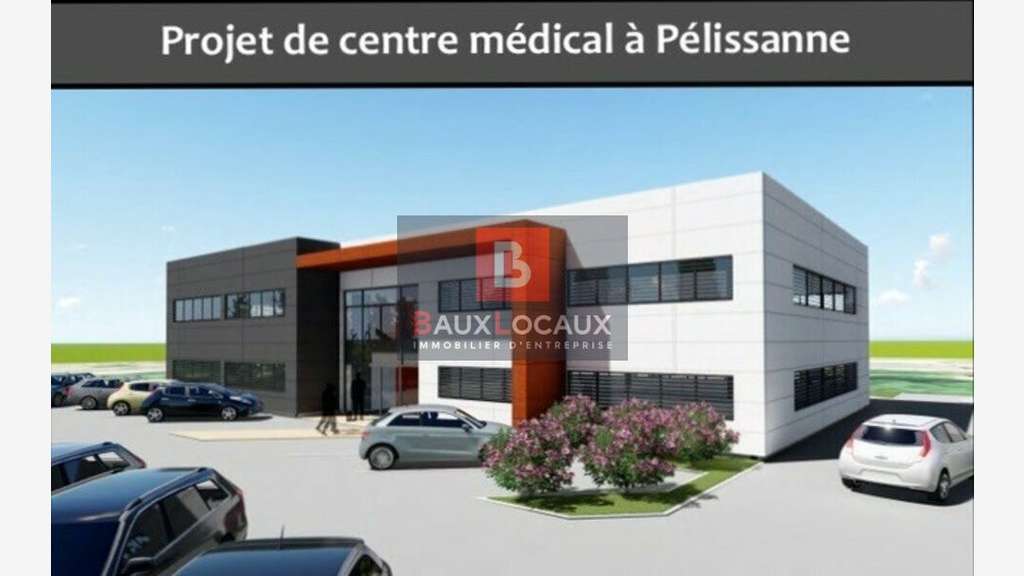 Location local professionnel de 30m² à Pelissanne