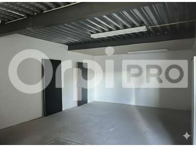 Location Locaux d'activités - Entrepôts à Périgny