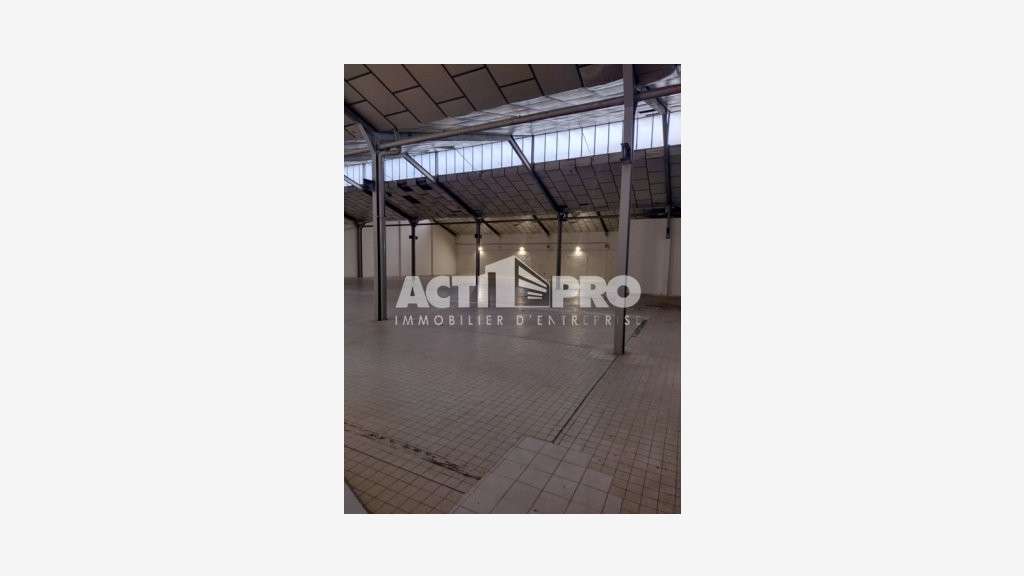 À louer entrepôt 1000m² à Perpignan