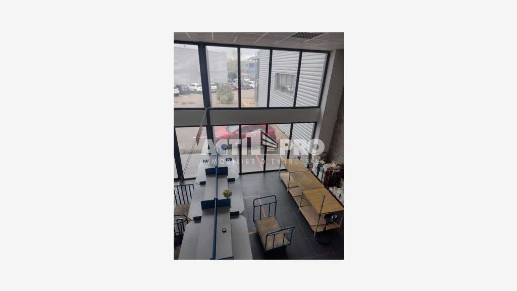 À louer locaux d'activité 455m² à Perpignan