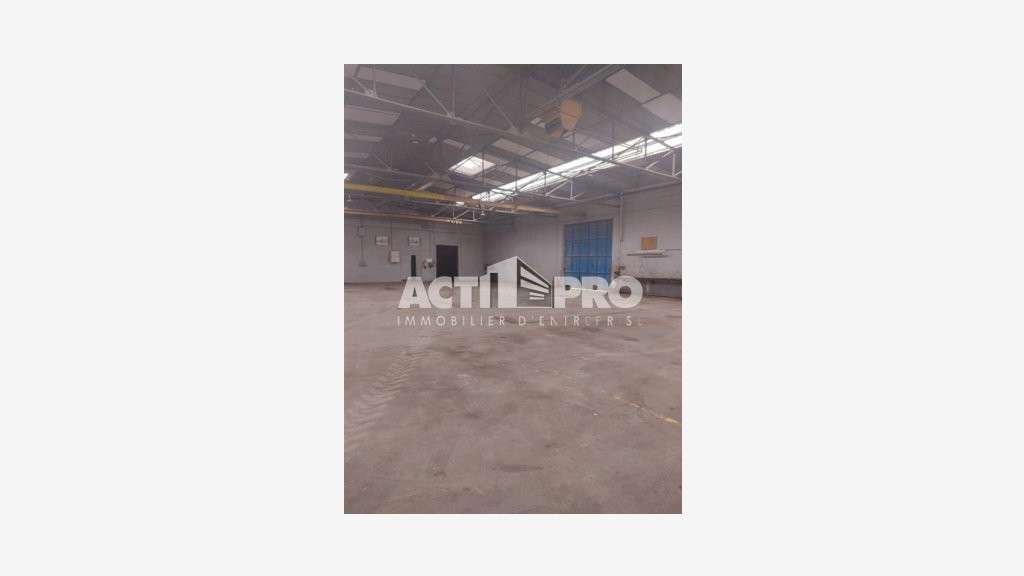 À louer local d'activité 1500m² à Perpignan