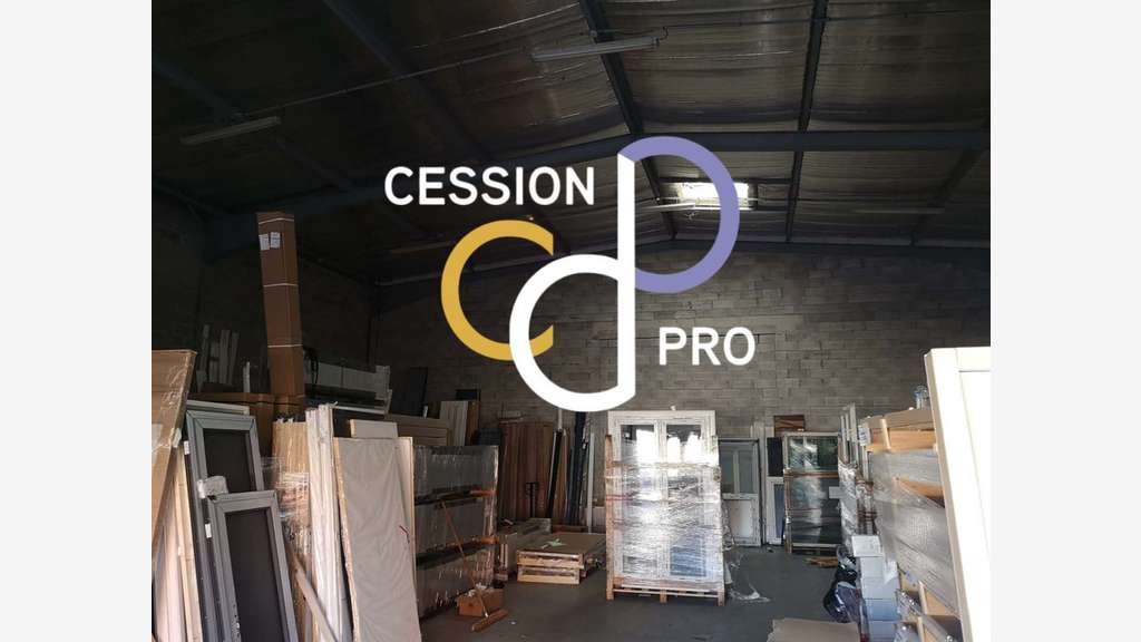 Entrepôt de 300m² à louer Perpignan Saint-Charles