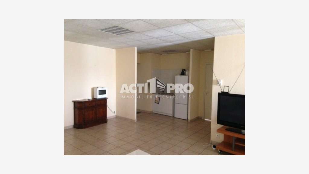 À louer local d'activité 340m² Perpignan