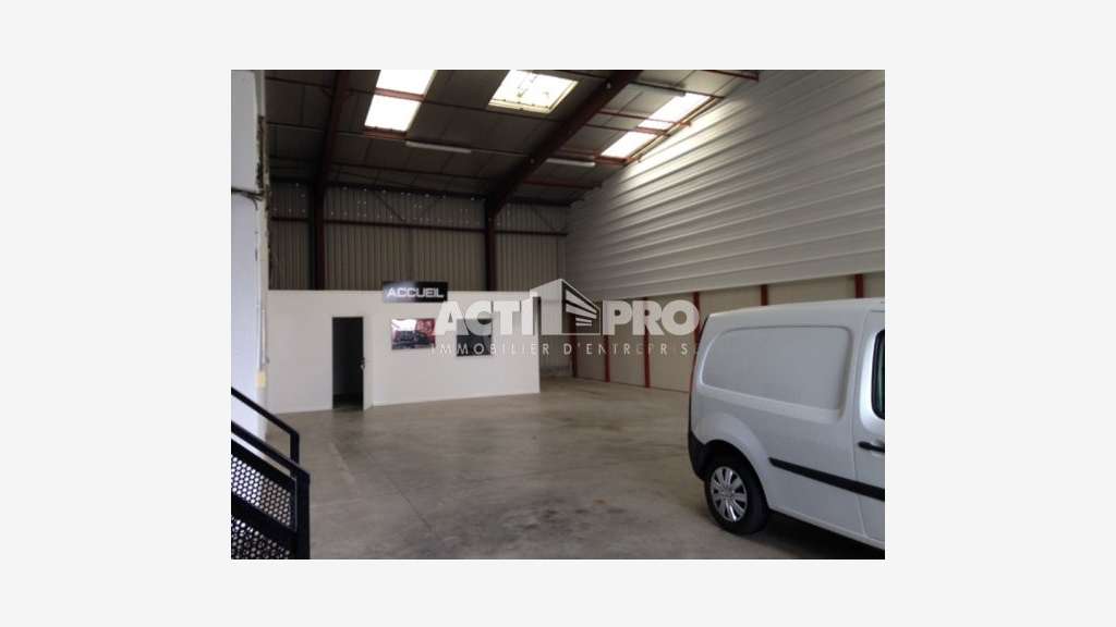 À louer local d'activité 340m² Perpignan