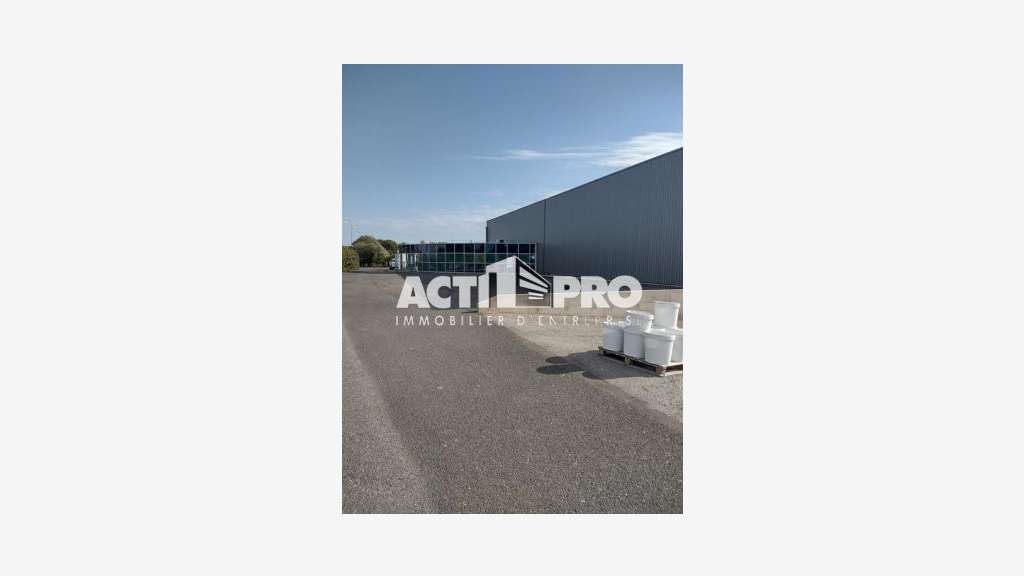 Entrepot - Pyrenees Orientales