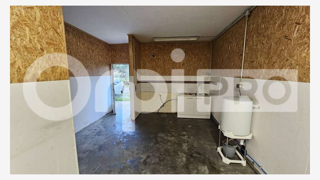 Entrepôt 30m² à louer à Pessac