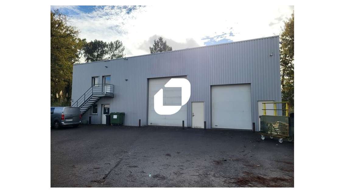 A louer Local d'activité 561m² Pessac