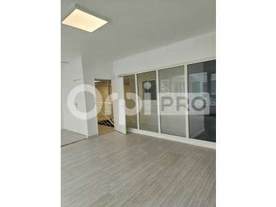 Location Locaux d'activités - Entrepôts à Petit-Bourg