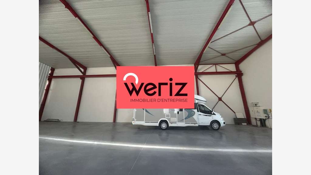 Location locaux d'activité 430m² à Peypin