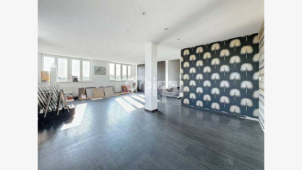 Local professionnel-bureaux à louer ZA Pfastatt