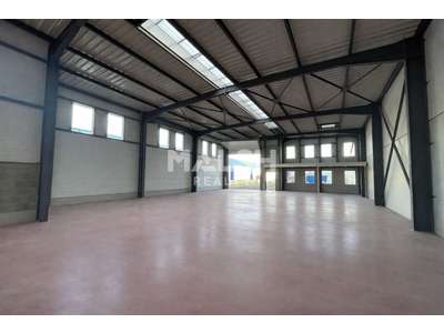 Location Locaux d'activités - Entrepôts à Pierre-Bénite