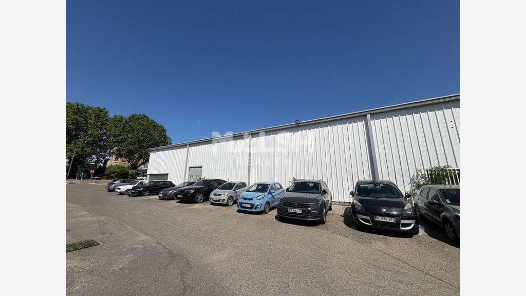 Location bâtiment d'activités 675m² Pierre-Bénite