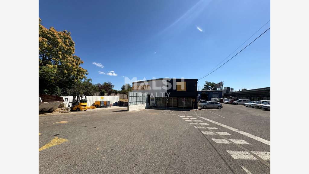 Location bâtiment d'activités 675m² Pierre-Bénite