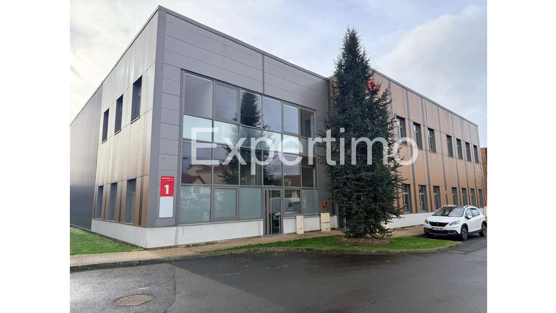 Location local 316m² avec bureaux 84m² Pierrefitte