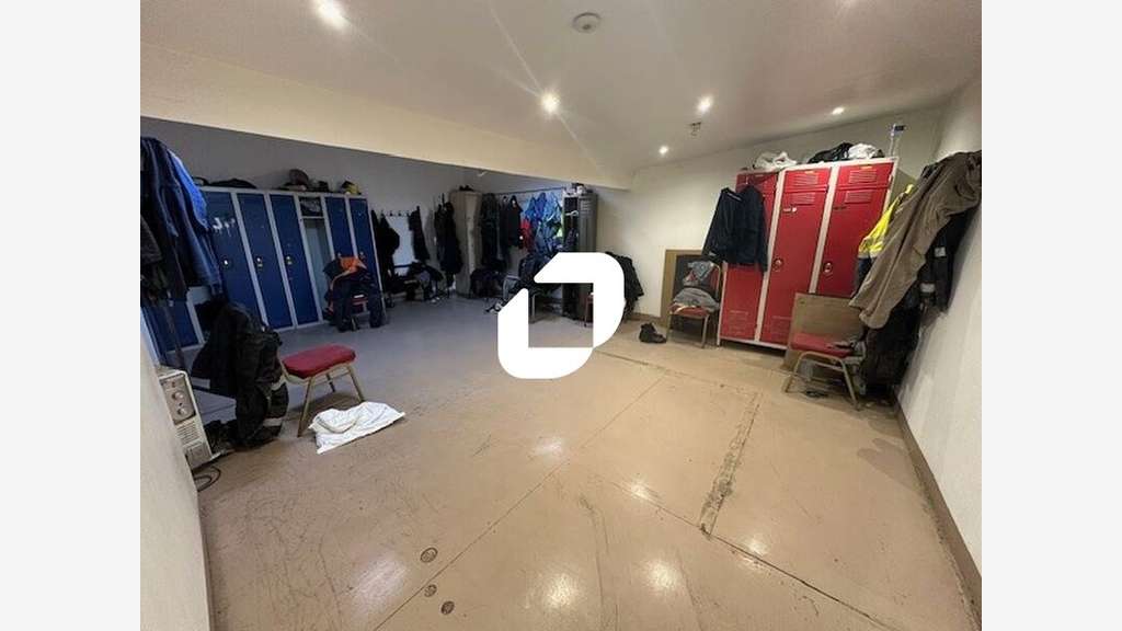 A louer Local d'activité 665m² Saint denis