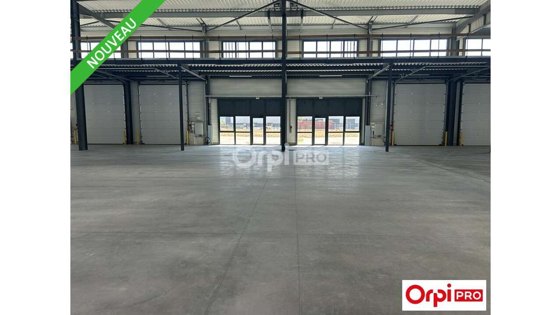 Local d'activité 368m²à louer à Pierrelatte