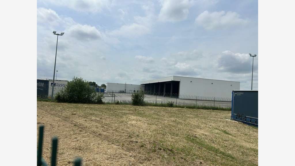 Bâtiment 2700m² à louer Plaisance-du-Touch Ménude