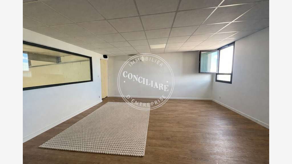 Local d'activités 280m² à louer Plaisance-du-Touch