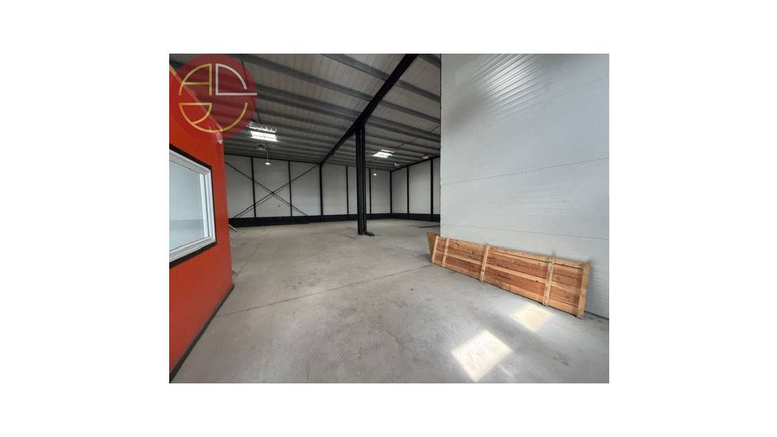 A louer entrepôt de 510m² à Plaisance du Touch