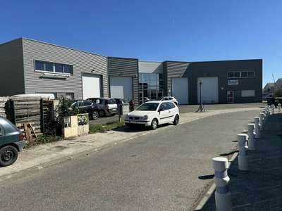 Local d'activité 266m² à louer Plaisance du Touch