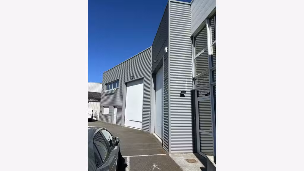 Local d'activité 266m² à louer Plaisance du Touch