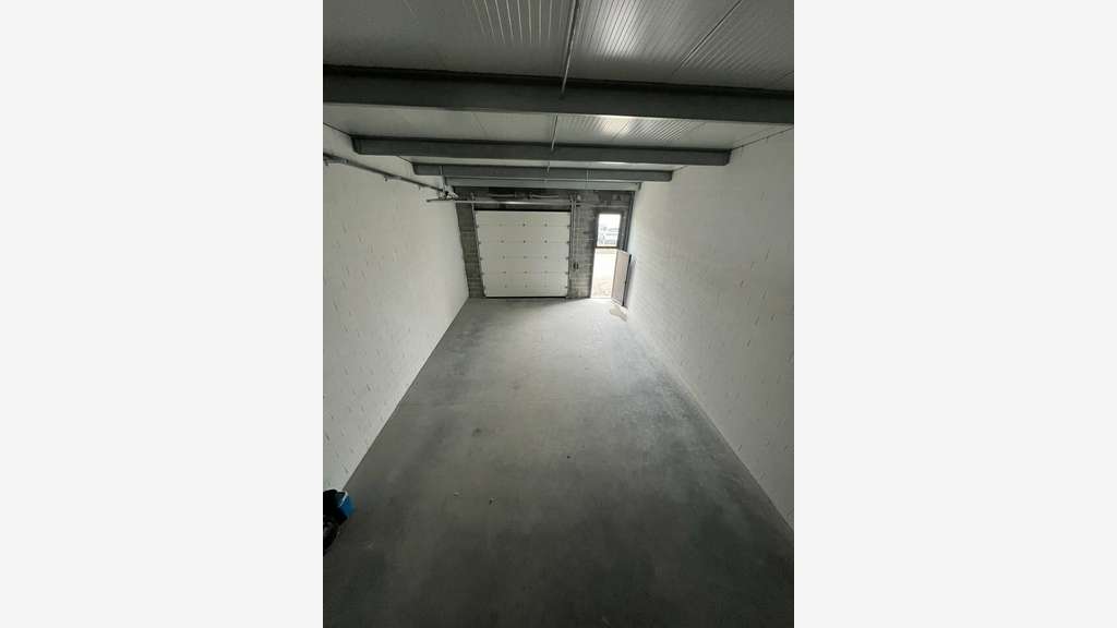 Location entrepôt 140m² à Plaisance du Touch