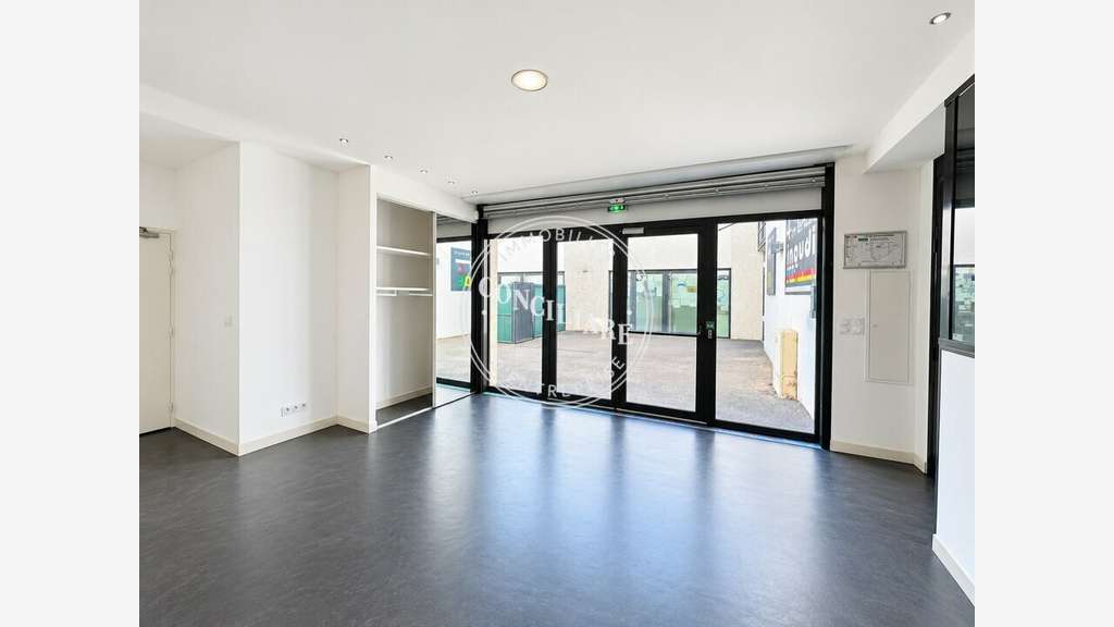 Loue local professionnel 190m² Plaisance-du-Touch