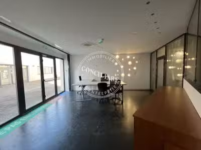 Loue local professionnel 190m² Plaisance-du-Touch